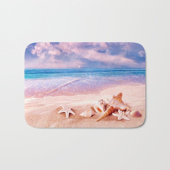 Seashells on the beach Bath Mat