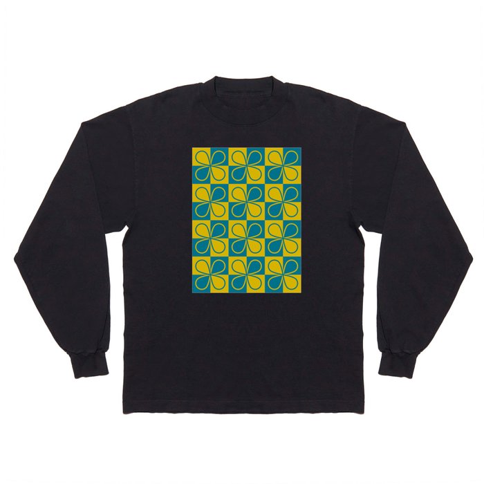Bearberry Checkerboard (Blue) Long Sleeve T Shirt
