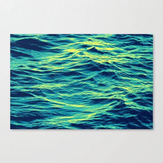 OVER THE OCEAN Canvas Print