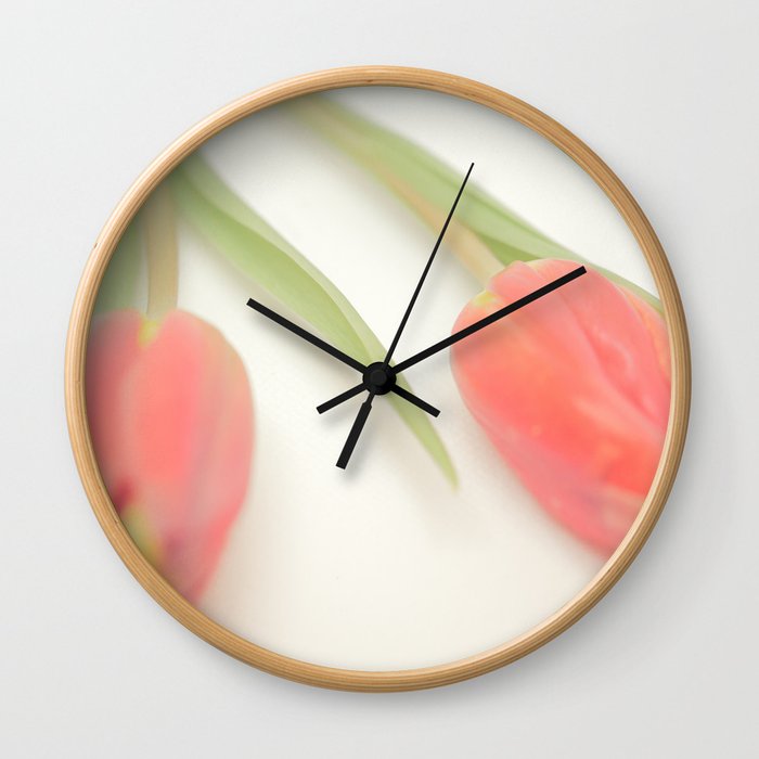 Tulips_02 Wall Clock