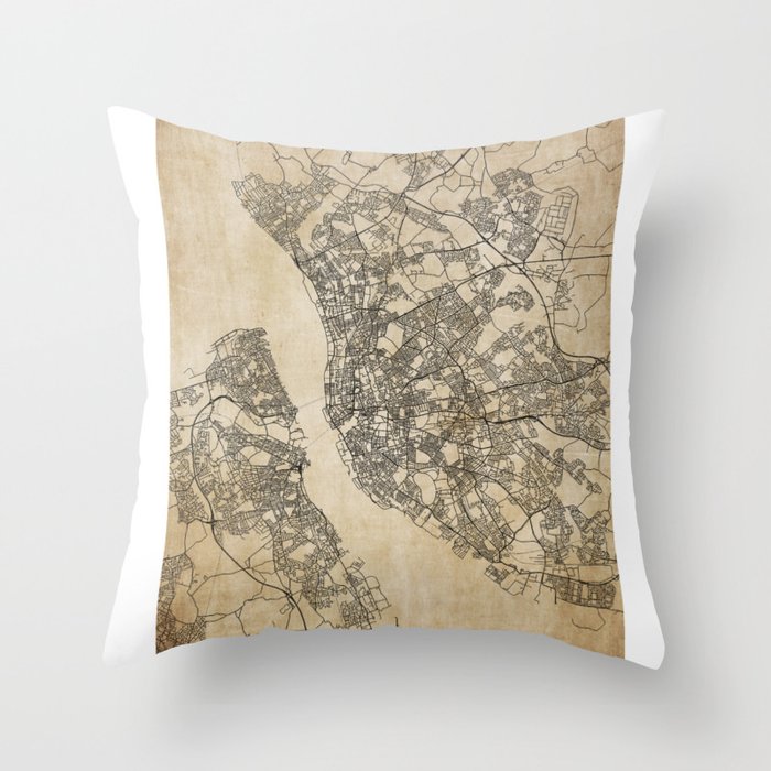 Liverpool uk vintage map Throw Pillow