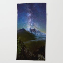 Milky Way Over Mount Rainier Beach Towel
