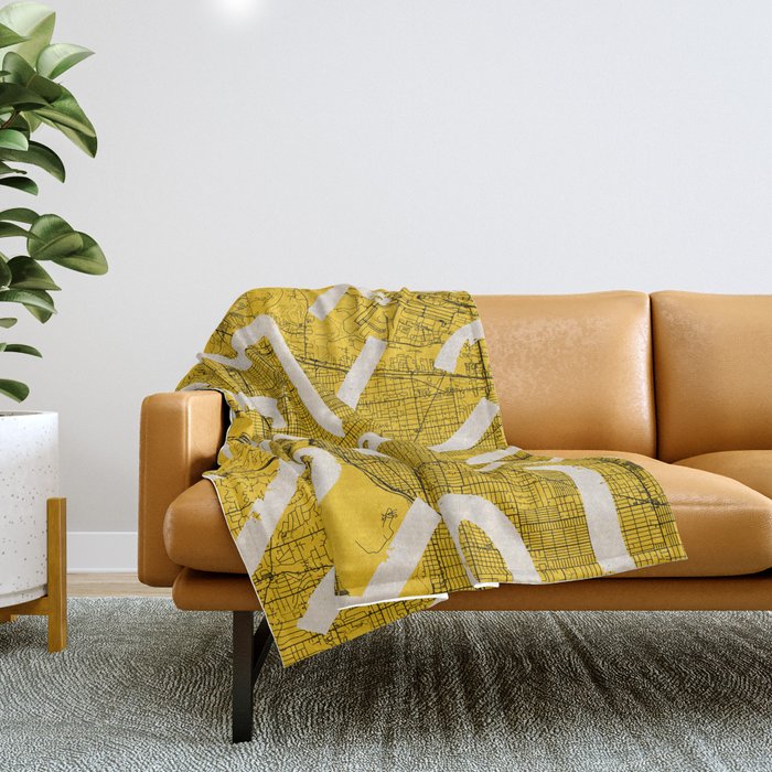 USA, Portland City Map - Yellow Throw Blanket