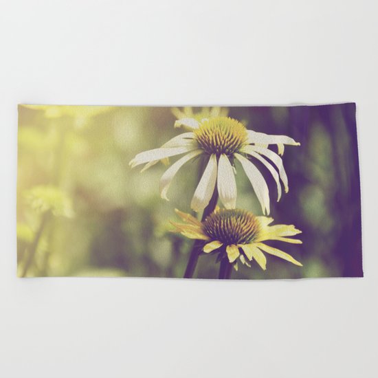Sunshine flowers Beach Towel