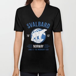 Svalbard Arctic Polar Bear - Midnight Sun in Longyearbyen Norway V Neck T Shirt