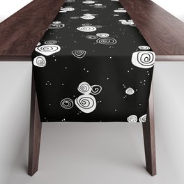Black and white doodle flower pattern with cute roses Table Runner