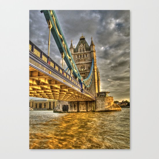 Sunset at Tower Bridge Canvas Print