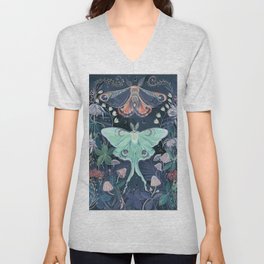 Luna Moth Unisex V-Ausschnitt | Lunar, Gouache, Curated, Butterfly, Night, Nocturne, Painting, Flower, Insect, Botanical 