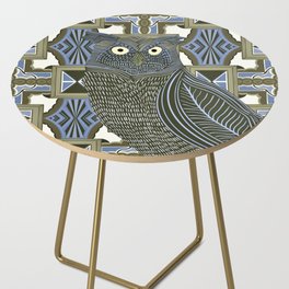 Great horned owl decorated on a patterned background - Blue and brown Side Table