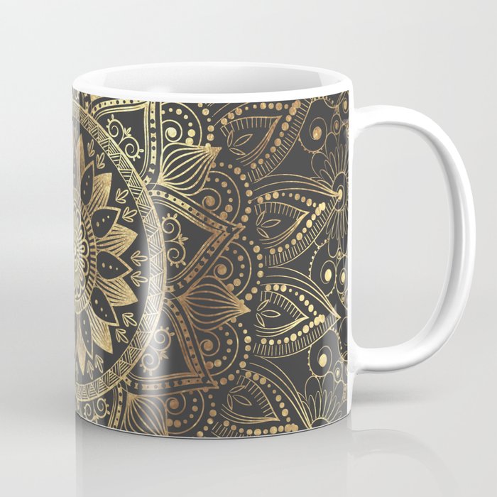 Elegant gold mandala artwork Coffee Mug