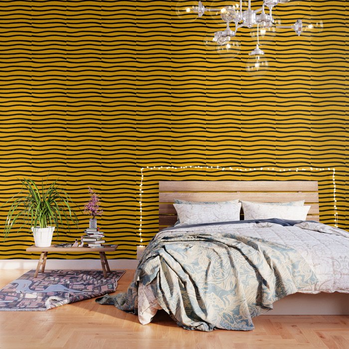 Paint Lines Bee Wallpaper