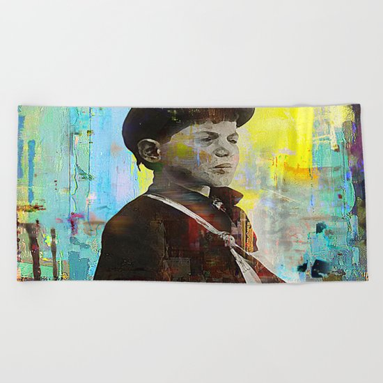 Breaking news Beach Towel