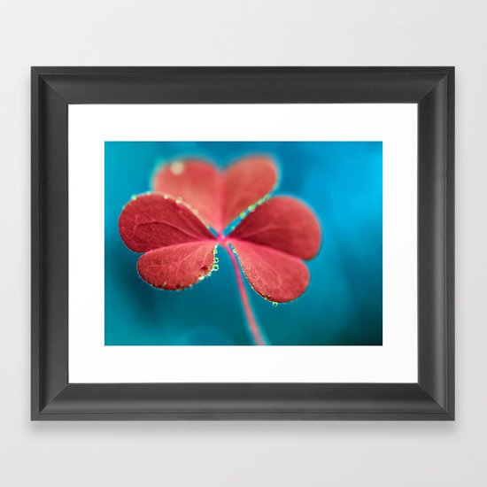 You turn my heart every which way - pink clover macro. Framed Art Print