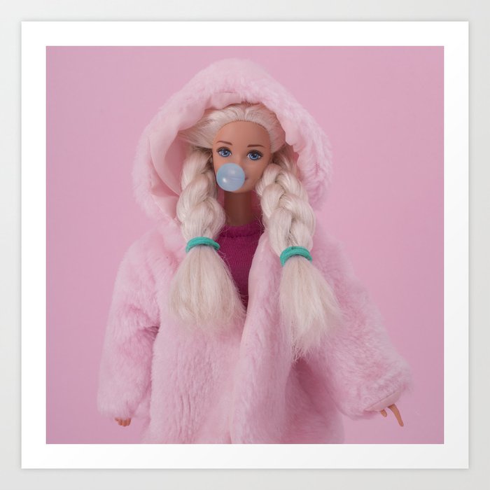 Winter bubble Kunstdrucke | Fotografie, Digital, Farbe, Barbie, Cute, Pink, Puppe, Plastic, Pinkgum, Chewing