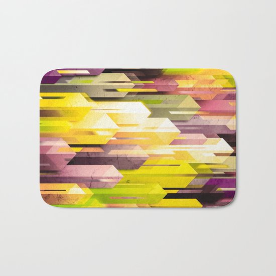 obelisk posture (variant 3) Bath Mat