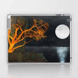 Tree | Cliff Laptop Skin