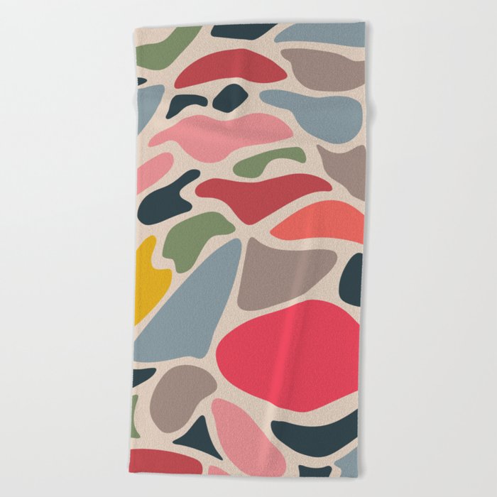 JUPITER Retro Mid-Century Modern Abstract with Big Red Spot in Vintage Colours Beach Towel