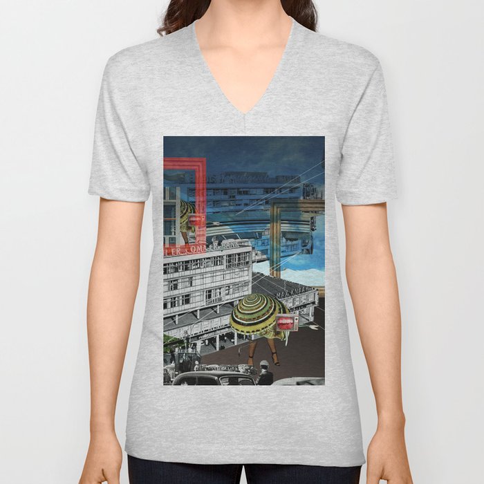 Magritte is waiting · 2 V Neck T Shirt