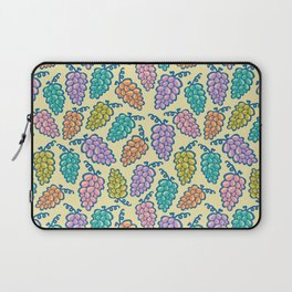 JUICY GRAPES FRESH RIPE FRUIT in BRIGHT SUMMER COLORS ON CREAM Laptop Sleeve