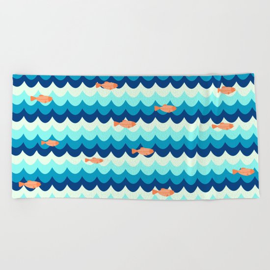Fishes in the sea Beach Towel