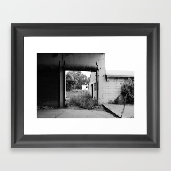 obscura Framed Art Print