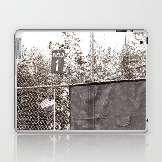 Field 1 Laptop & iPad Skin