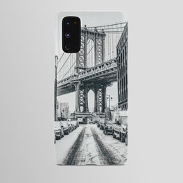Manhattan Bridge during winter snowstorm in New York City black and white Android Case