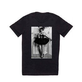Louise Brooks, The Girl That Danced the Charleston, Jazz Age Flapper black and white photography - photographs wall decor T Shirt