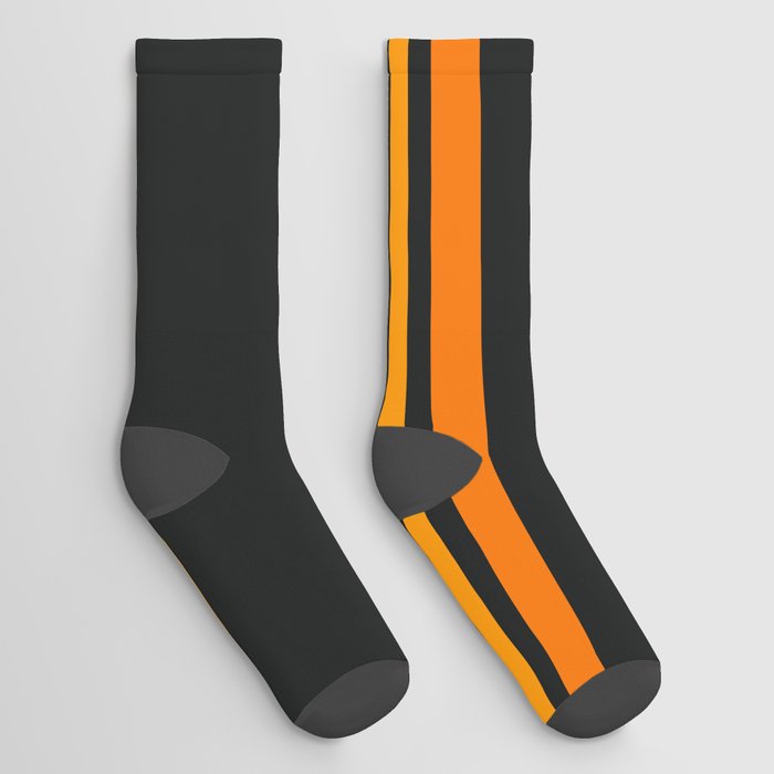 Tsunenaga - Classic Simple Retro Stripes Socks