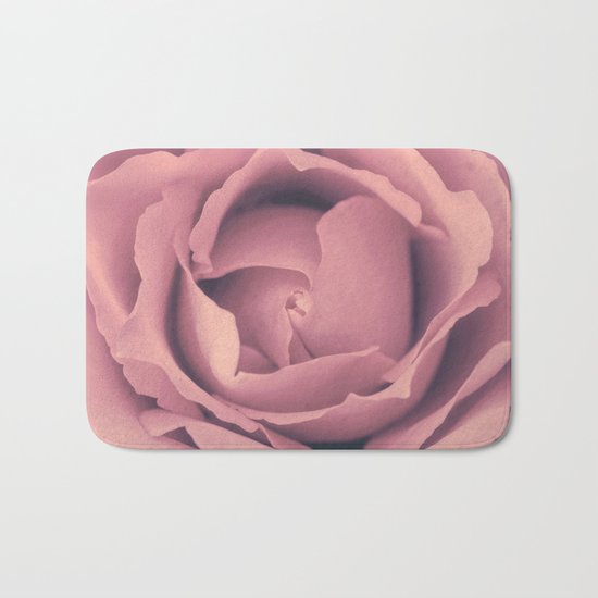 Pink Rose´s heart - roses Bath Mat