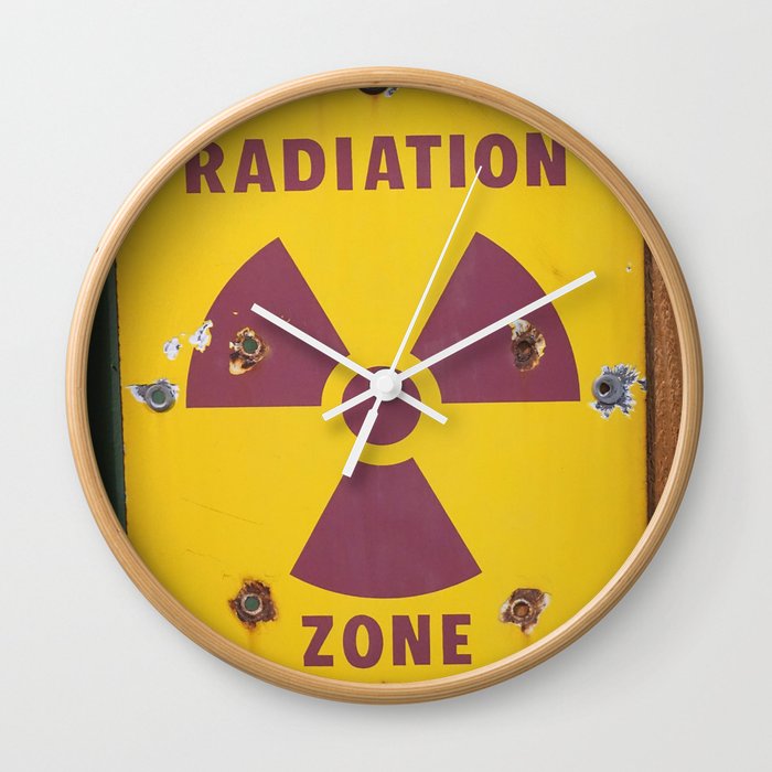 Radiation zone Wall Clock