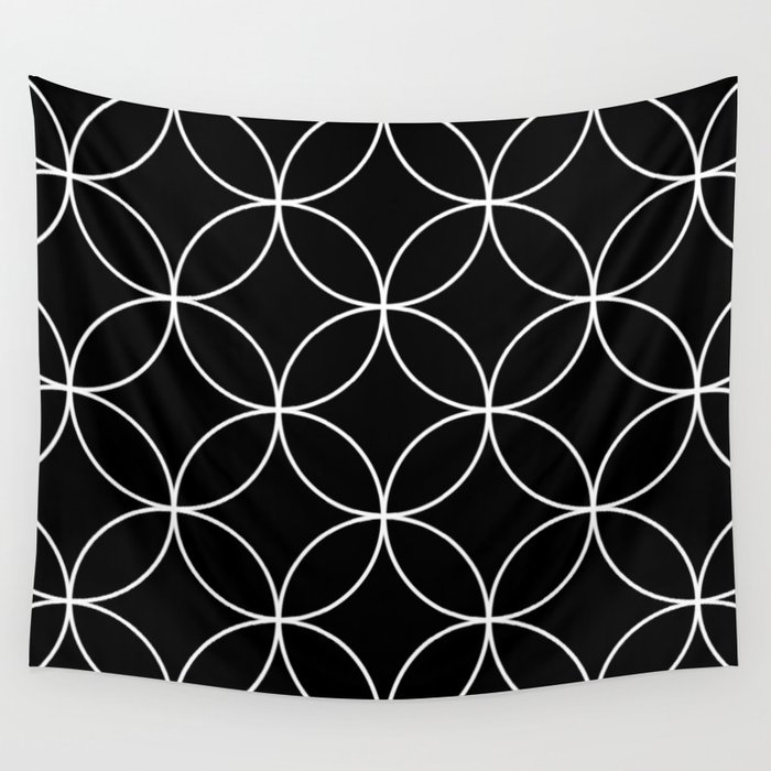 Black And White Simple Circle Design Wall Tapestry