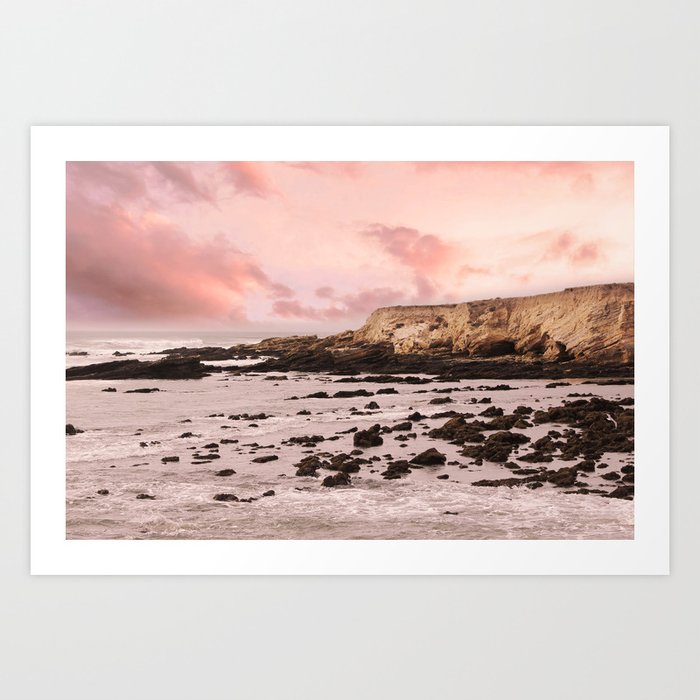 Beach Cliffs Art Print