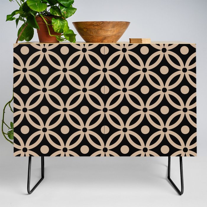 Classic Intertwined Ring and Dot Pattern 624 Black and Tan Credenza