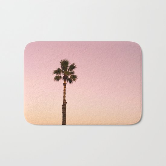 Stand out - ombré pink Bath Mat
