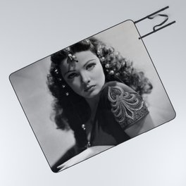 Gene Tierney, Hollywood Starlet black and white photograph / black and white photography Picnic Blanket
