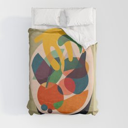 Fruits in wooden bowl Duvet Cover