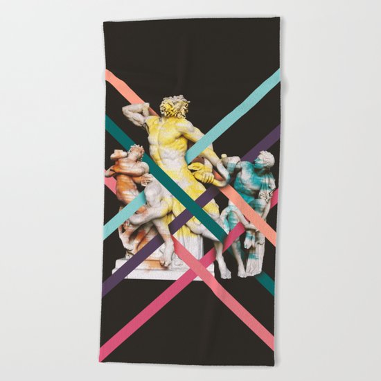 Laocoön and his sons Beach Towel
