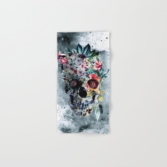 Memento te hominem esse Hand & Bath Towel