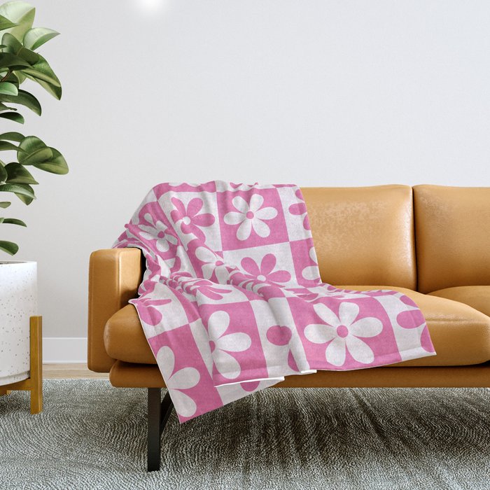 Hot pink and white checkered cute retro flower pattern Throw Blanket