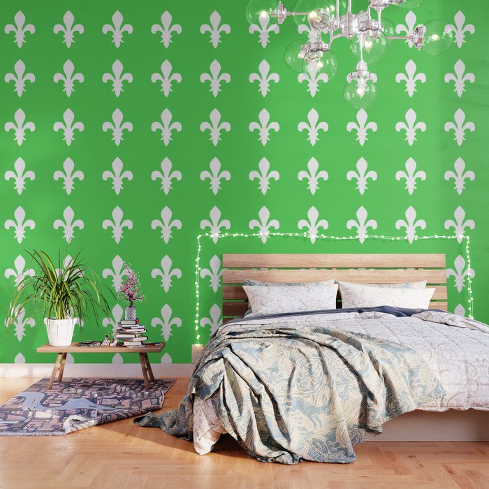 Fleur de Lis (White & Green) Wallpaper