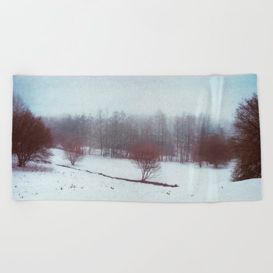 misty winterscape Beach Towel