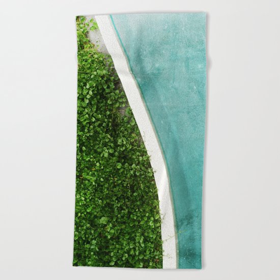 Reversal Beach Towel