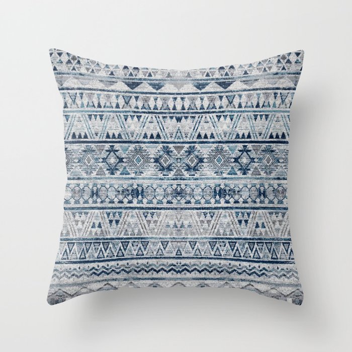 Traditional Oriental Rug Design Throw Pillow