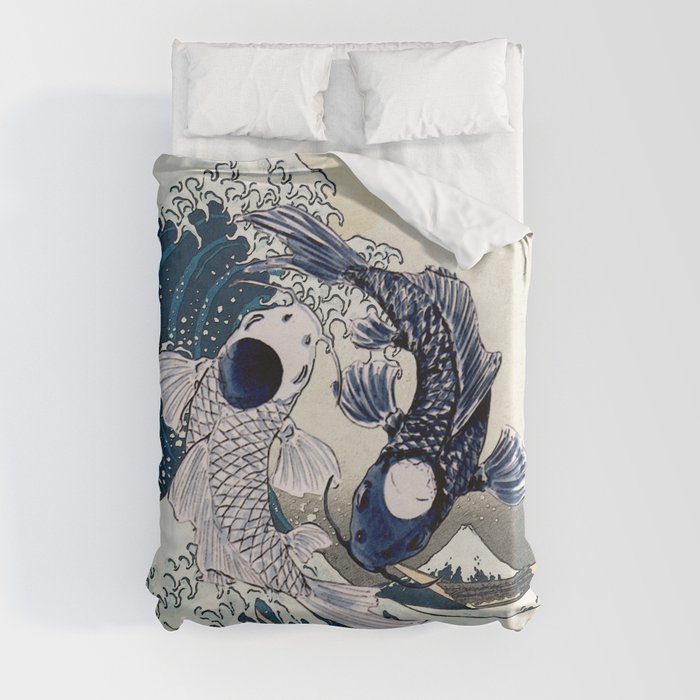 The Great Wave off Tui and La Duvet Cover