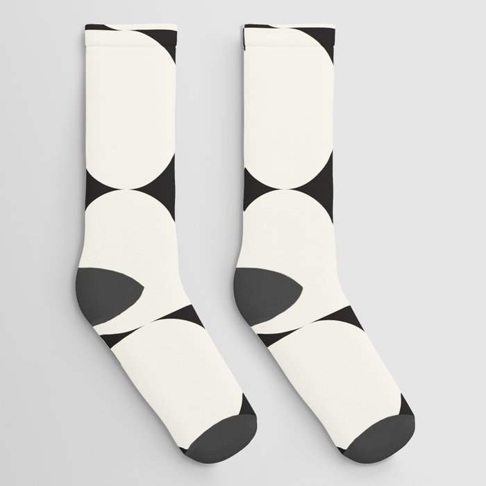 Mid-Century-Modern Abstract Retro Seamless Pattern Black and off-White Socks