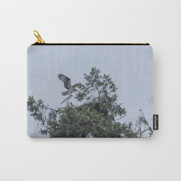 Osprey Reinforcing Its Nest 2017 Carry-All Pouch