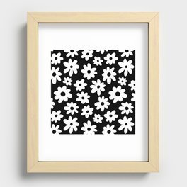 Daisy Flower Pattern (white/black) Recessed Framed Print