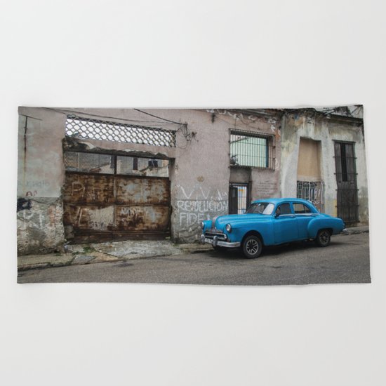 Viva la Revolucion Beach Towel