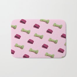 Pastel pink fitness pattern with dumbbels Bath Mat